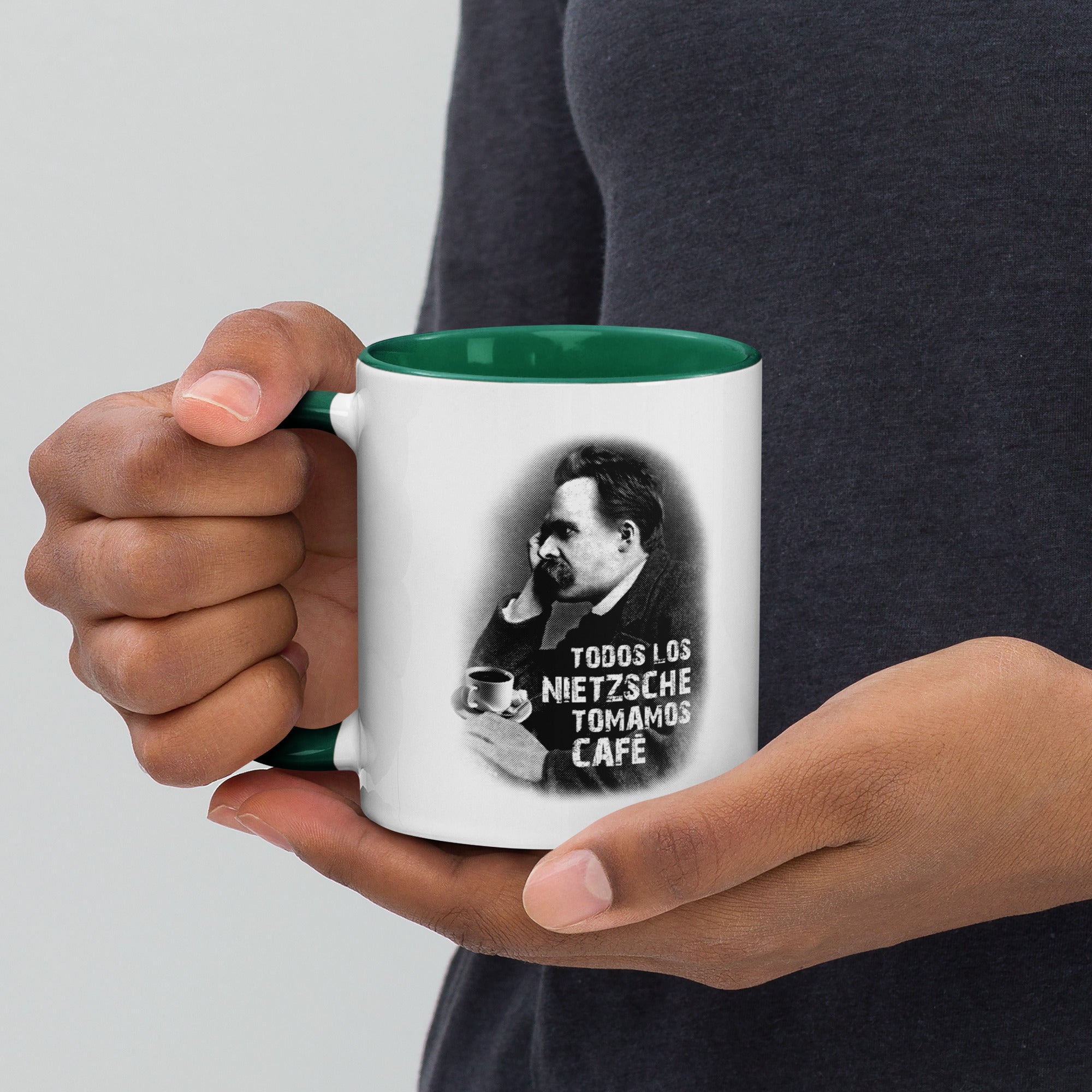 Todos los Nietzsche tomamos café | Taza color interior